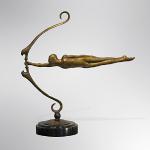 Focus VI
Bronze
17"x17"x5"
Limited Edition 98