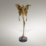 Amorphius
Bronze, Steel & Iridized Glass
Limited Edition if 48
~ 30"x14"x10"